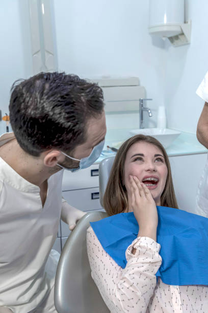Best Mobile Emergency Dentist in Melville, RI