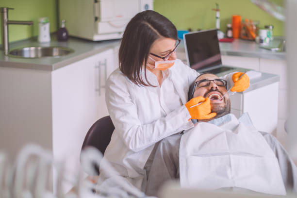 Best Emergency Dental Extractions in Melville, RI